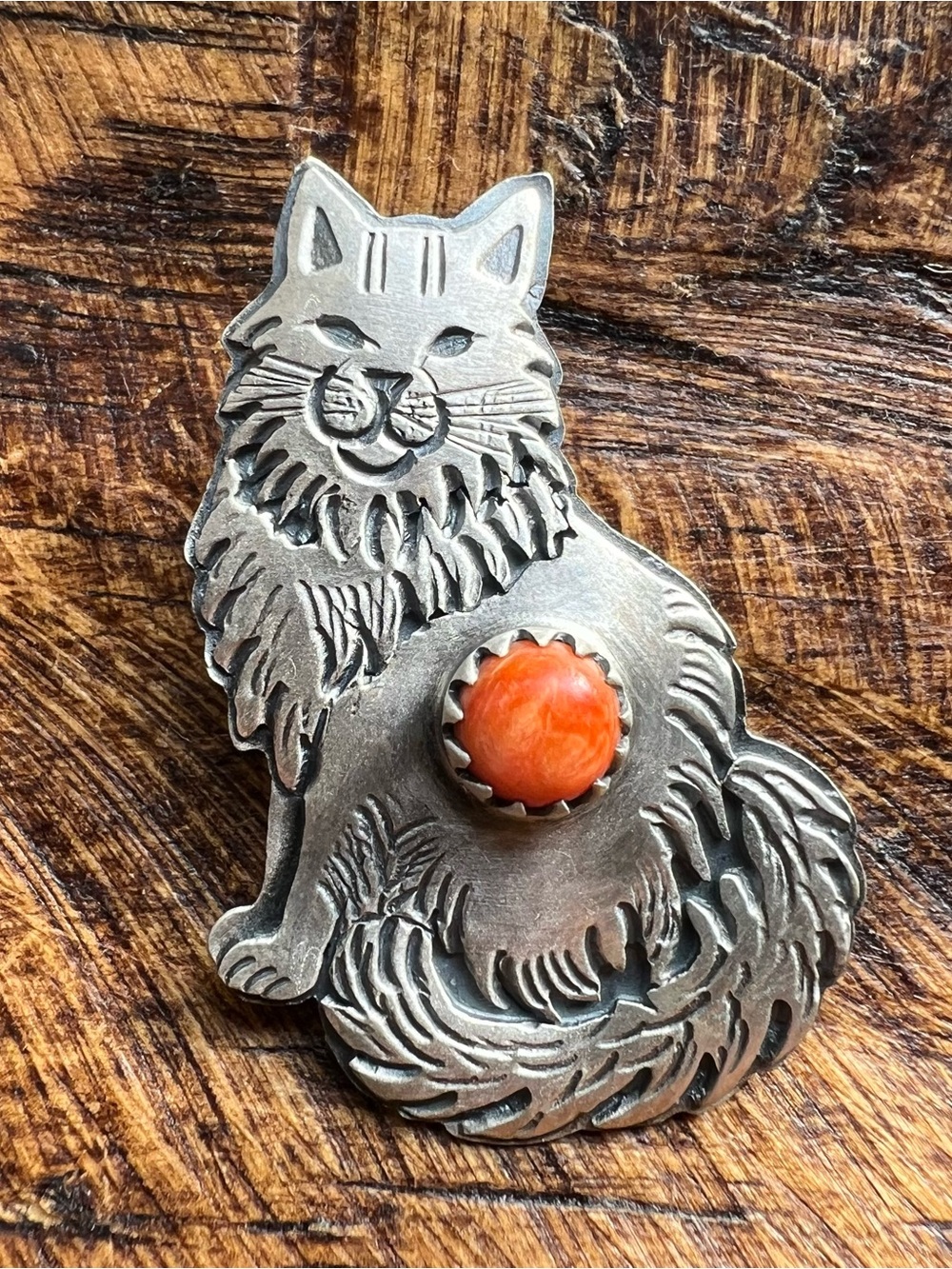 Sterling Silver Spiny Oyster Longhair Cat Pendant